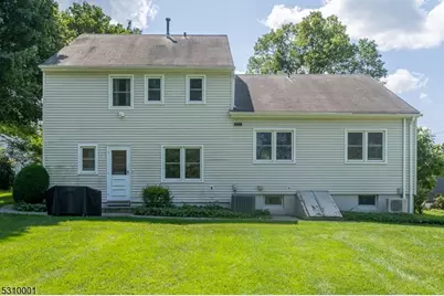 69 Woodland Rd, New Providence, NJ 07974 - Photo 4