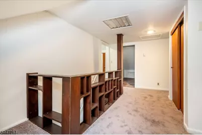 102A N Jefferson Rd, Hanover Township, NJ 07981 - Photo 20