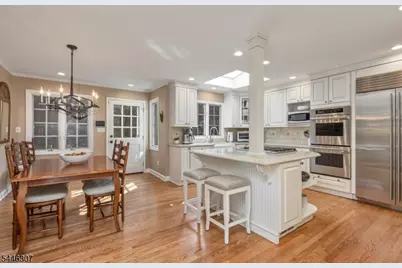 567 Lawrence Ave, Westfield, NJ 07090 - Photo 4