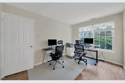 115 Wycombe Pl, Franklin Township, NJ 08873 - Photo 14