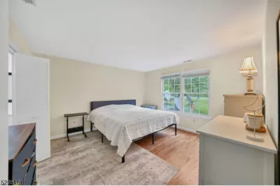 115 Wycombe Pl, Franklin Township, NJ 08873 - Photo 12