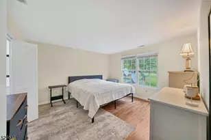 115 Wycombe Pl, Franklin Township, NJ 08873 - Photo 12