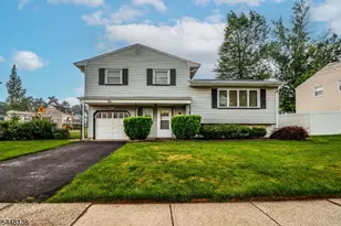 5 Thelma Ct, Woodbridge Township, NJ 07067 - Photo 1