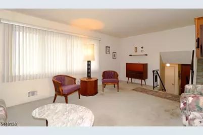 5 Thelma Ct, Woodbridge Township, NJ 07067 - Photo 6
