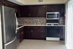 7-22 Cross Meadows, Fair Lawn, NJ 07410 - Photo 4