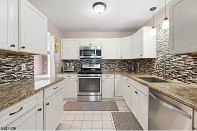 3 Sandpiper Dr, Sayreville, NJ 08859 - Photo 12