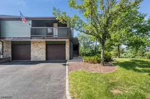 23 Highland Cir, Clinton Township, NJ 08801 - Photo 4