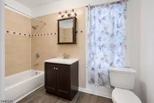 196 S 6th St, Newark, NJ 07103 - Photo 6