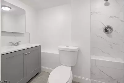 196 S 6th St, Newark, NJ 07103 - Photo 16