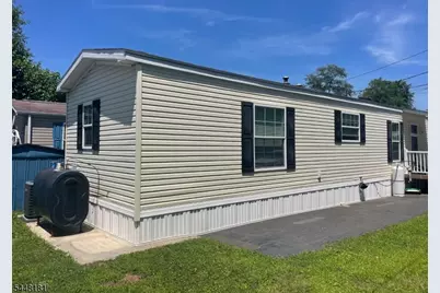 225 Albert St, Lodi, NJ 07644 - Photo 2