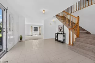 18 Cornell Trail, Hillsborough Township, NJ 08844 - Photo 14