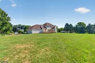 18 Cornell Trail, Hillsborough Township, NJ 08844 - Photo 28