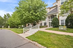 7104 Westover Way, Franklin Township, NJ 08873 - Photo 2