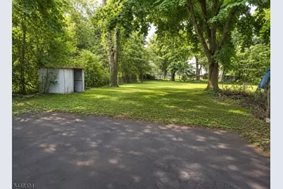 89 Linden St, Bridgewater, NJ 08807 - Photo 10