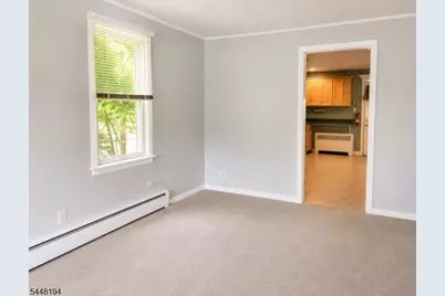 89 Linden St, Bridgewater, NJ 08807 - Photo 2