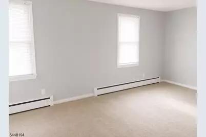 89 Linden St, Bridgewater, NJ 08807 - Photo 8