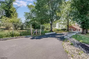 145A Perryville Rd, Union Township, NJ 08827 - Photo 4