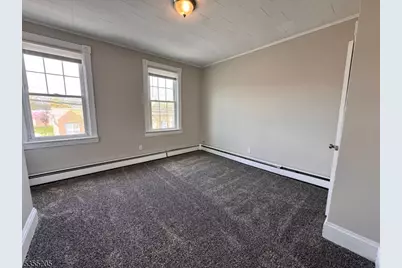 610 Cortlandt St, Perth Amboy, NJ 08861 - Photo 8