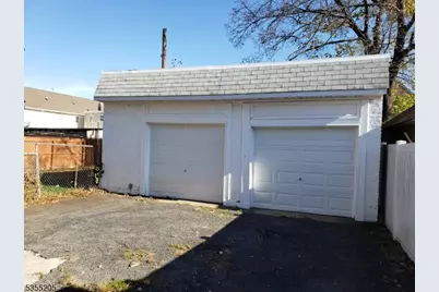 610 Cortlandt St, Perth Amboy, NJ 08861 - Photo 28