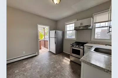 610 Cortlandt St, Perth Amboy, NJ 08861 - Photo 10