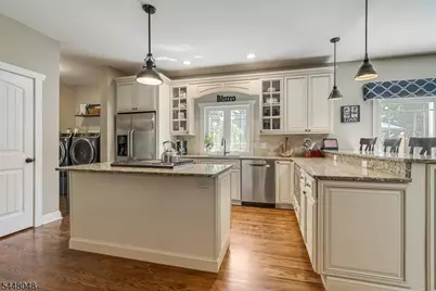 400 Stanhope Rd, Sparta Township, NJ 07871 - Photo 10