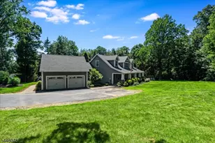400 Stanhope Rd, Sparta Township, NJ 07871 - Photo 2