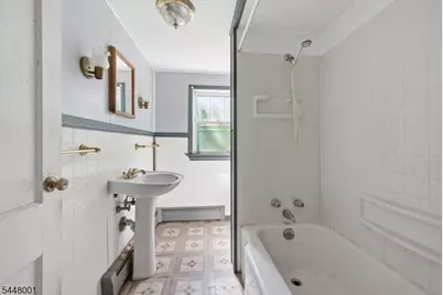 15 Roosevelt Ave, Washington Township, NJ 07865 - Photo 14