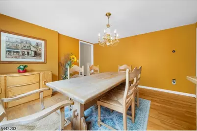 9 Mills Ct, Raritan Township, NJ 08822 - Photo 6