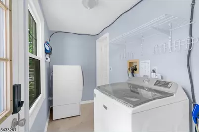 9 Mills Ct, Raritan Township, NJ 08822 - Photo 14