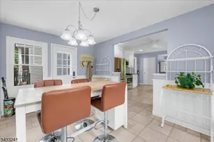 9 Mills Ct, Raritan Township, NJ 08822 - Photo 12