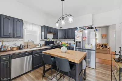 217 8th Ave, Paterson, NJ 07514 - Photo 12