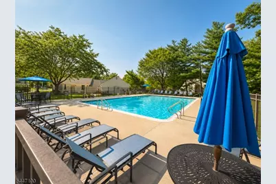 273 Abbey Dr, Franklin Township, NJ 08873 - Photo 18