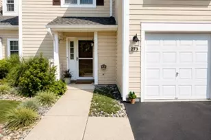 273 Abbey Dr, Franklin Township, NJ 08873 - Photo 2