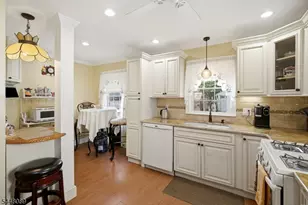 24 Cleveland Ave, Newark, NJ 07106 - Photo 6