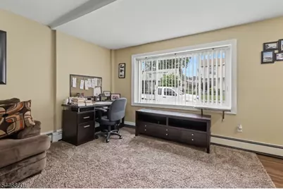18 Tappen St, Woodbridge Township, NJ 07001 - Photo 8