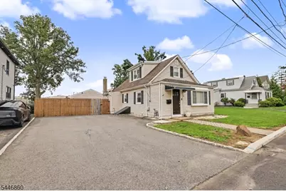 18 Tappen St, Woodbridge Township, NJ 07001 - Photo 2