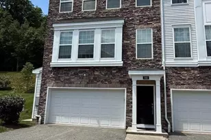 502 Parkview Ln, Rockaway Township, NJ 07866 - Photo 2