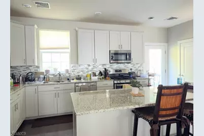 502 Parkview Ln, Rockaway Township, NJ 07866 - Photo 6