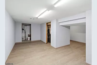 234 Lt Glenn Zamorski Dr, Elizabeth, NJ 07206 - Photo 24