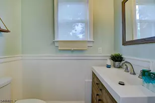 135 Sanford St, East Orange, NJ 07018 - Photo 26