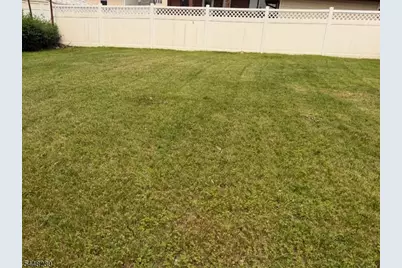 12 Pleasant Ave, Garfield, NJ 07026 - Photo 4