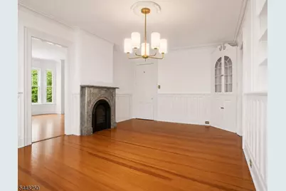 28 Franklin Pl, Summit, NJ 07901 - Photo 4