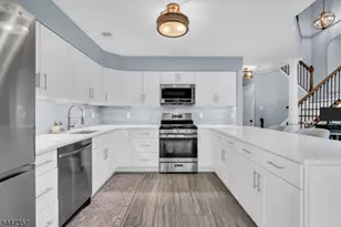 804 Well Sweep Rd, Readington, NJ 08889 - Photo 2