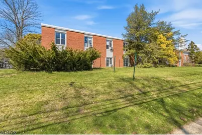 201 Lincoln Ave, Cranford Township, NJ 07016 - Photo 6