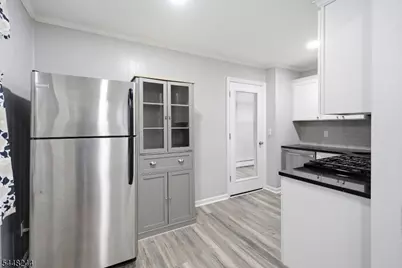 28 Edgewood Ter #A, South Bound Brook Boro, NJ 08880 - Photo 6
