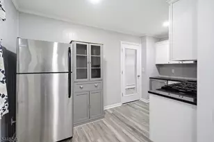 28 Edgewood Terrace, South Bound Brook Boro, NJ 08880 - Photo 6