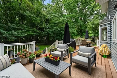 75 Musiker Ave, Randolph Township, NJ 07869 - Photo 32