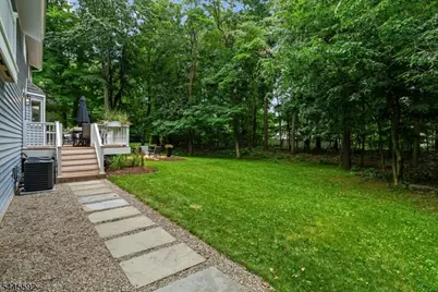 75 Musiker Ave, Randolph Township, NJ 07869 - Photo 34