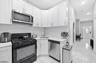 153 Danforth Ave, Jersey City, NJ 07305 - Photo 1