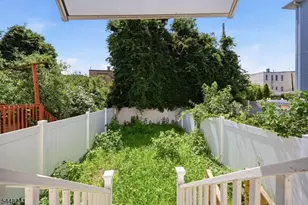 153 Danforth Ave, Jersey City, NJ 07305 - Photo 36